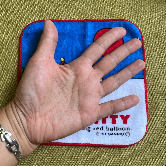 5x Hello Kitty Sanrio Japan Face Towel Mini Kawaii Makeup Spa Hand Wash Cloth xs - Picture 10 of 13